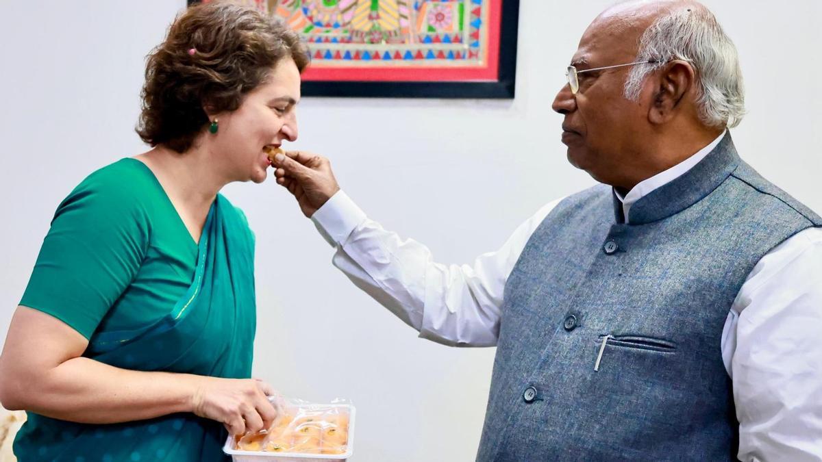 Priyanka Gandhi logra en su debut electoral un escaño en el Parlamento de la India por el distrito de Wayanad