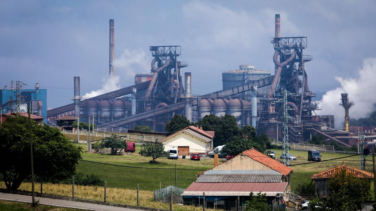 HORNO DRI ARCELOR ASTURIAS | ArcelorMittal suspende los proyectos de hornos de reducción directa en Europa, incluido el de Gijón