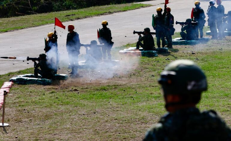 Taiwán detecta ejercicios con fuego real del Ejército chino junto a la isla y despliega sus fuerzas para defenderse