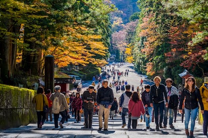 Turistas en el templo Nikkō Tōshō-gū.