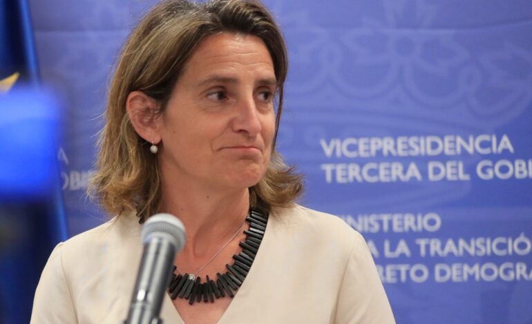 El PPE votaría a Ribera y al resto de vicepresidentes sin votación secreta, a pesar de que el PP español lo rechaza