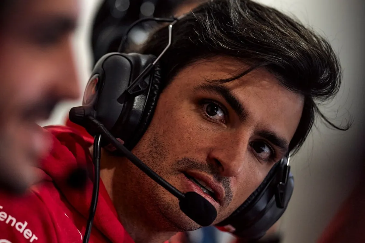 Carlos Sainz, a por la victoria: "Mañana iremos incluso mejor que hoy"