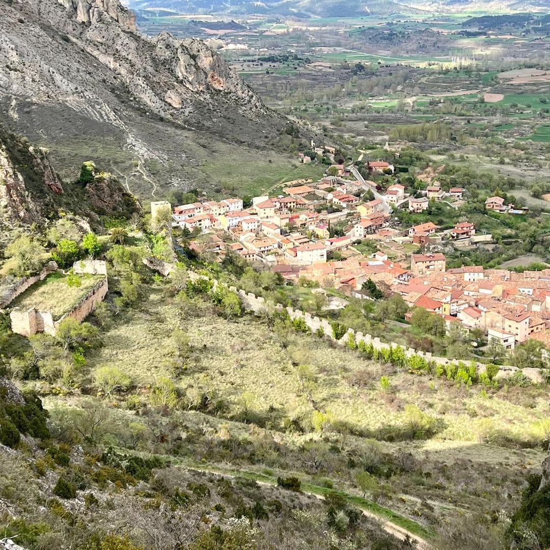 Poza de la Sal, en Burgos, uno de los pueblos nuevos más bonitos de España 2025