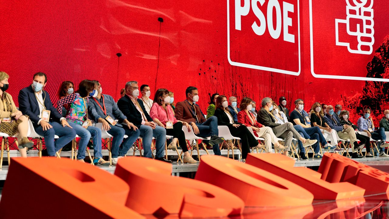 El PSOE afronta su Congreso Federal para aclamar a Sánchez marcado por la corrupción