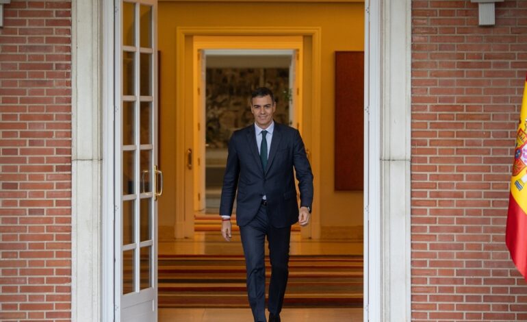 Declaración institucional de Pedro Sánchez en Moncloa, streaming en directo