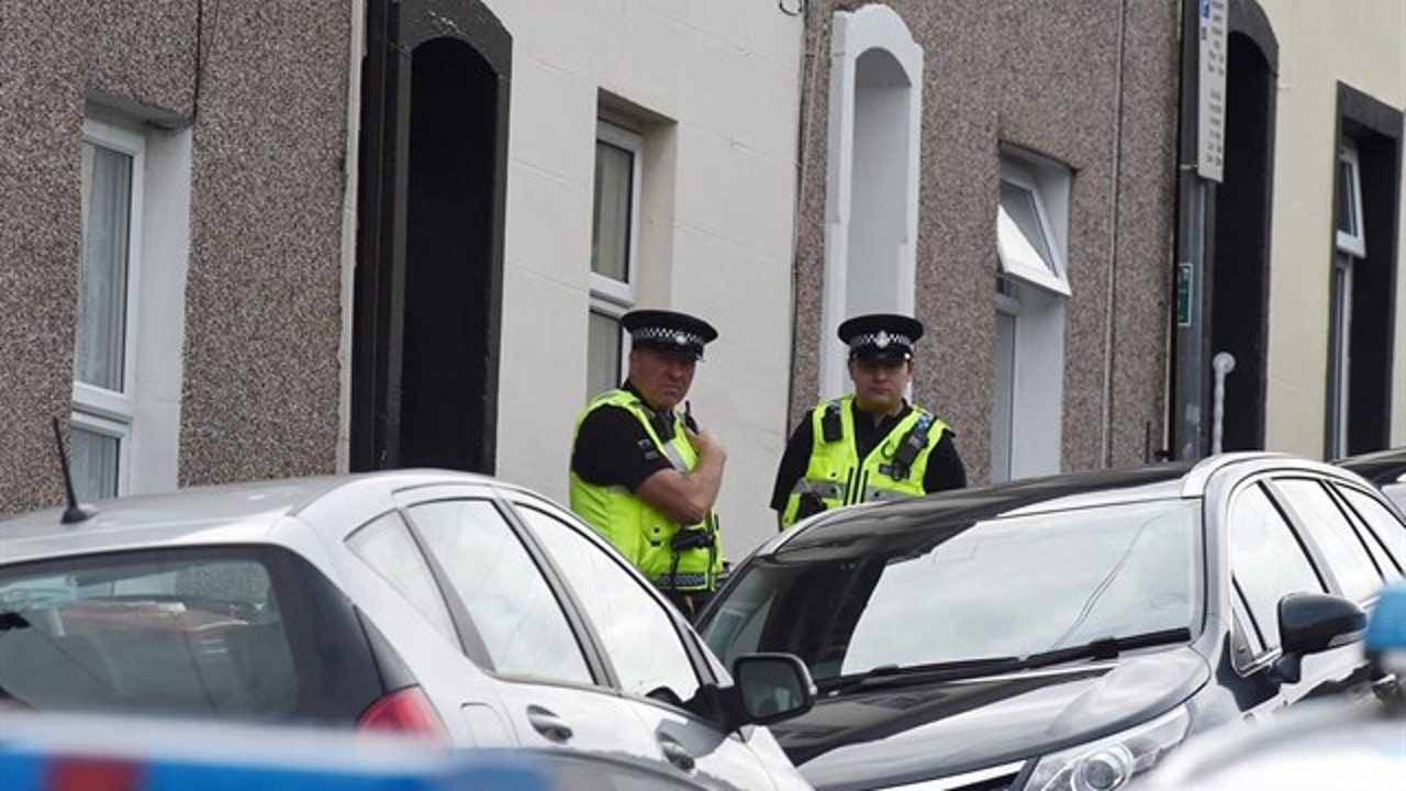 Gravemente heridos una niña de 8 años y un hombre en un tiroteo en el oeste de Londres