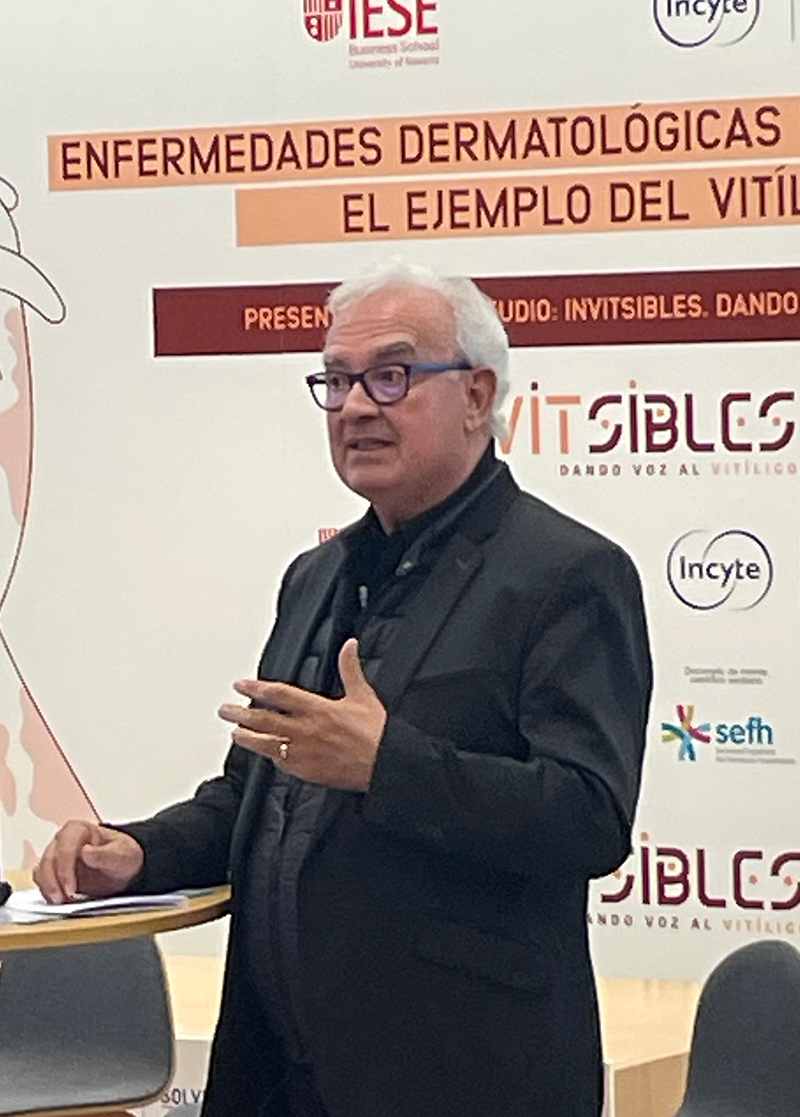 Sr. Luis Ponce de León. Presidente de la Asociación de Enfermos de Vitíligo (ASPAVIT).