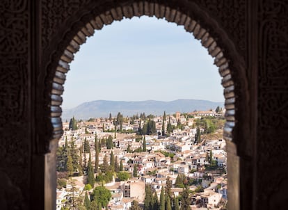 Vista del Albaicín desde el Mexuar de la Alhambra.