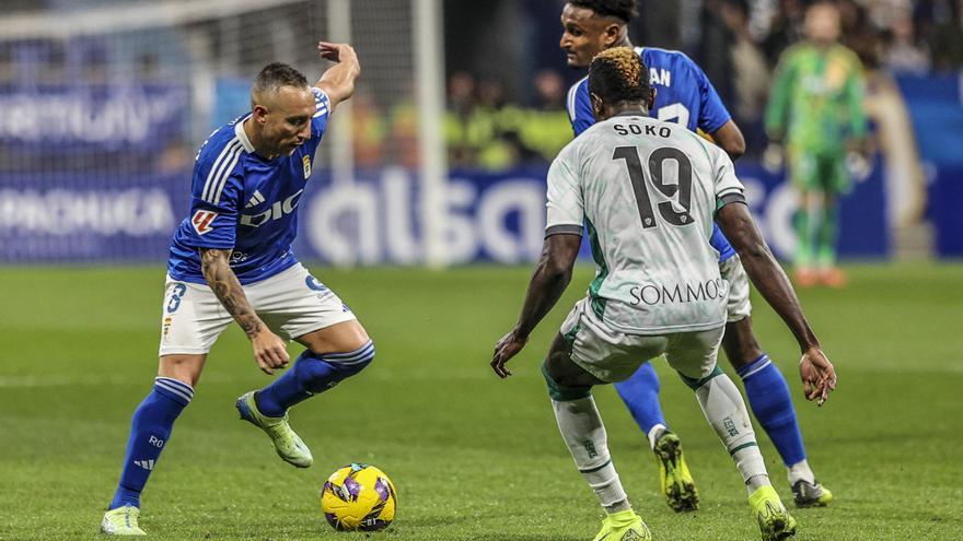 Así fue la derrota del Real Oviedo en el Tartiere ante el Huesca