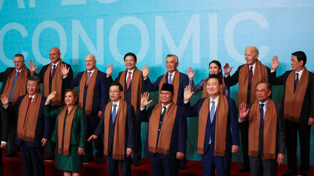 APEC apuesta por el libre comercio en una cita marcada por China y la sombra de Trump