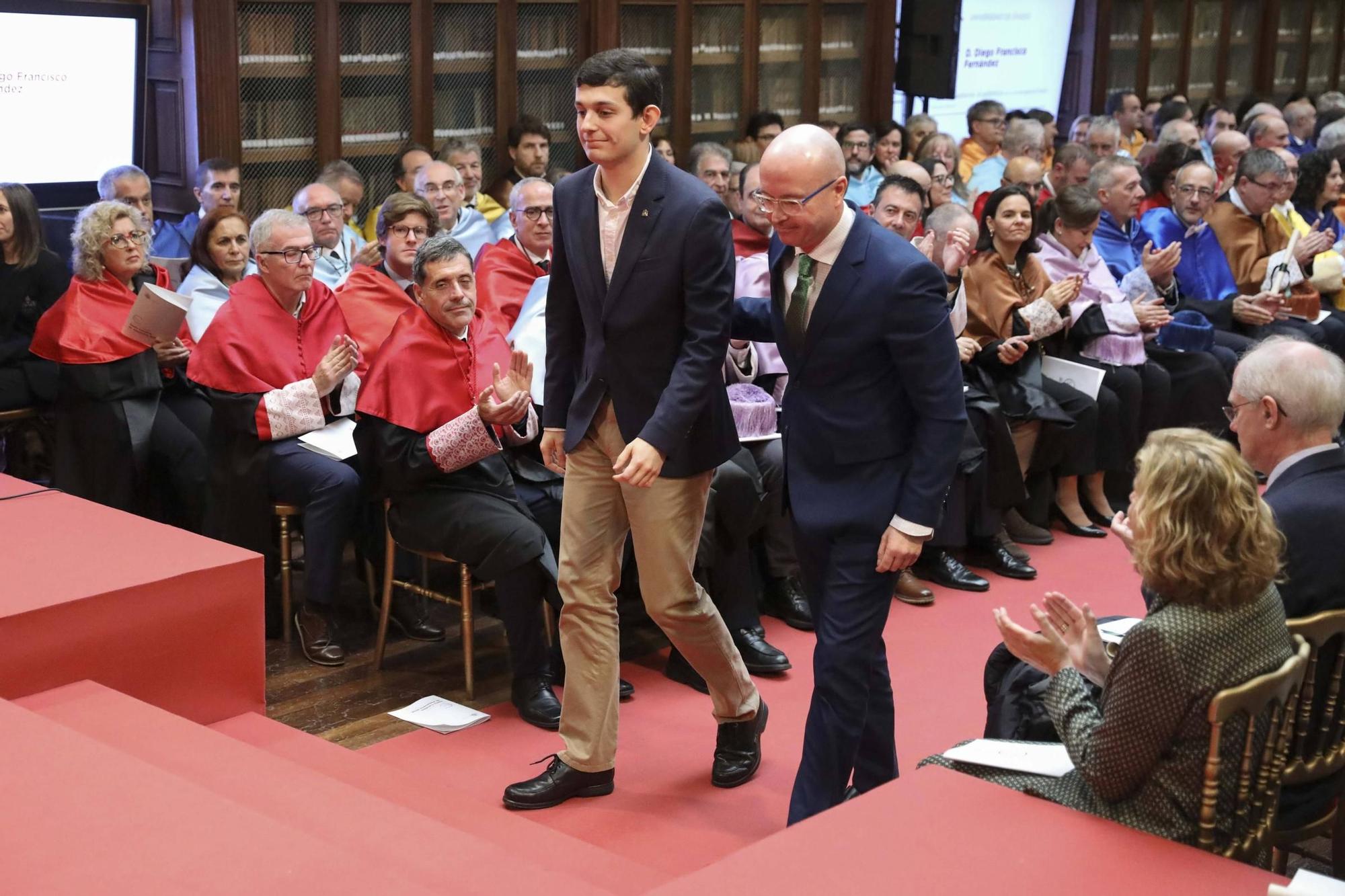 En imágenes: Así fue la entrega de premios a los mejores expedientes de la Universidad de Oviedo 2024