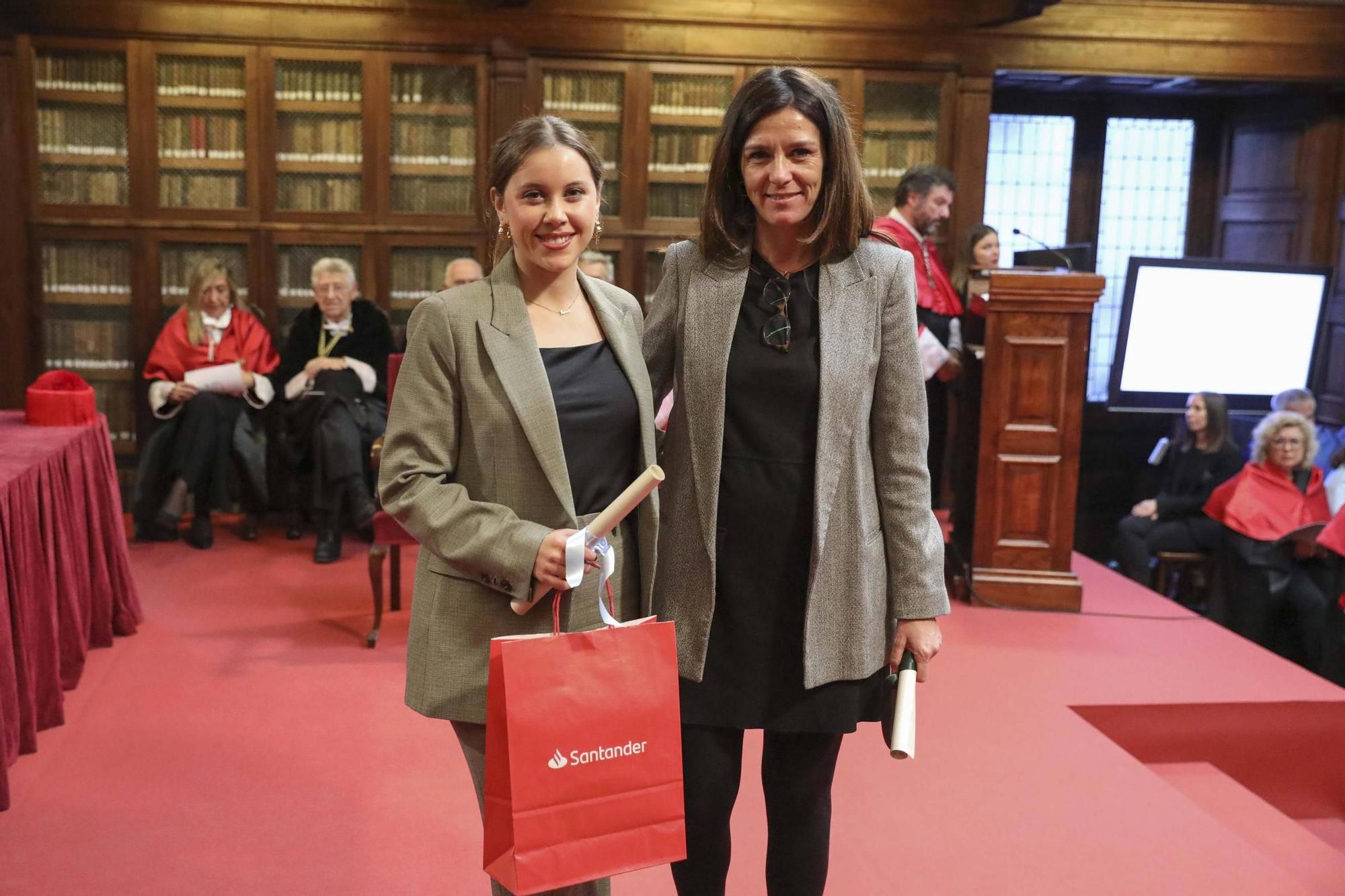 En imágenes: Así fue la entrega de premios a los mejores expedientes de la Universidad de Oviedo 2024