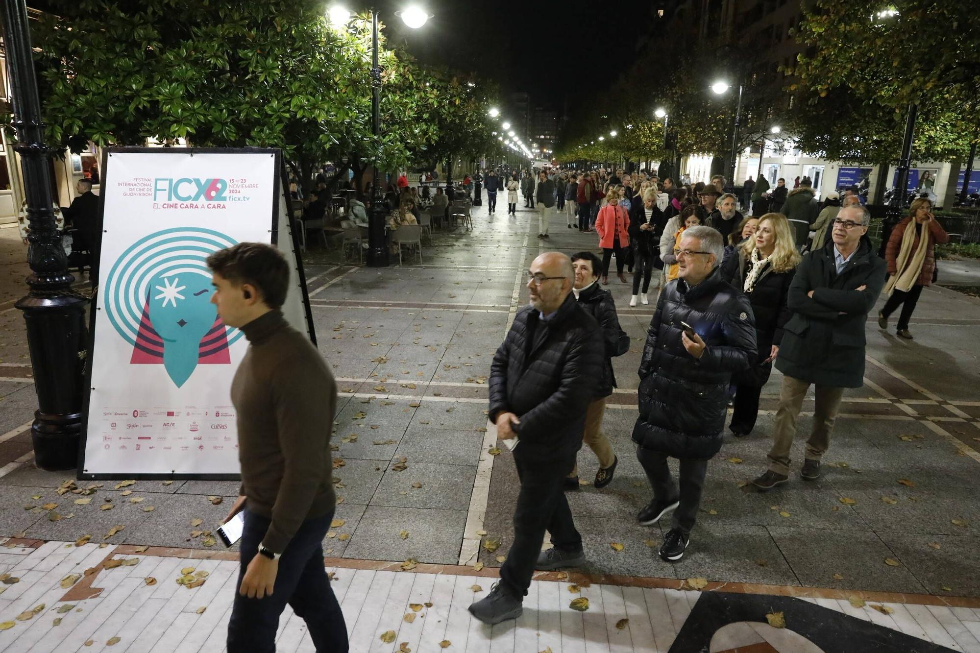 La película de Albert Serra sobre el toreo provoca el primer lleno en el Festival de Cine de Gijón (en imágenes)