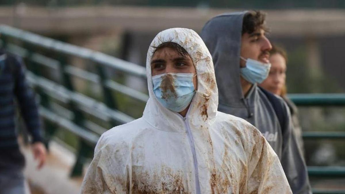 Sanidad confirma los tres primeros positivos de legionela en la zona cero de la DANA