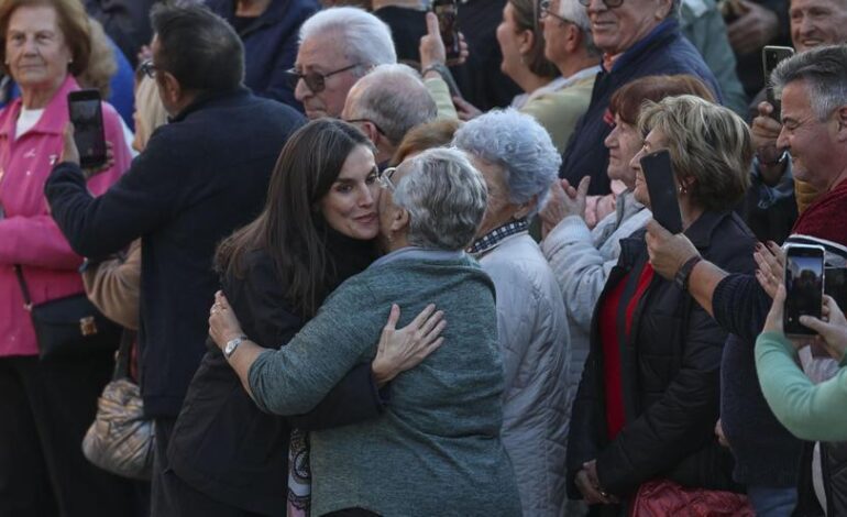 Los reyes finalizan en Albacete su gira por las localidades afectadas por las riadas