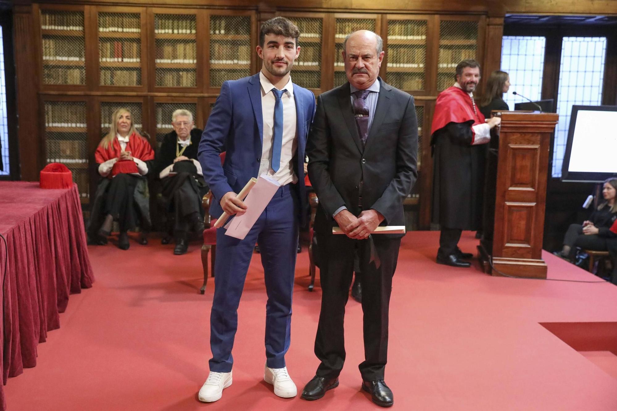 En imágenes: Así fue la entrega de premios a los mejores expedientes de la Universidad de Oviedo 2024