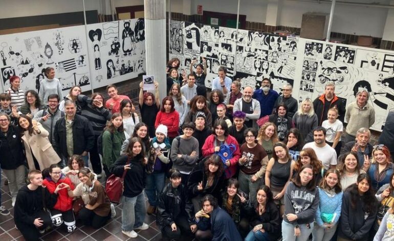 La Escuela d’Arte d’Uviéu abre al públicu la esposición dedicada a Marjane Satrapi