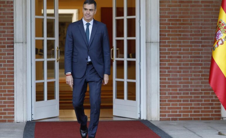 En directo | Sánchez recibe a Mañueco e Illa en Moncloa