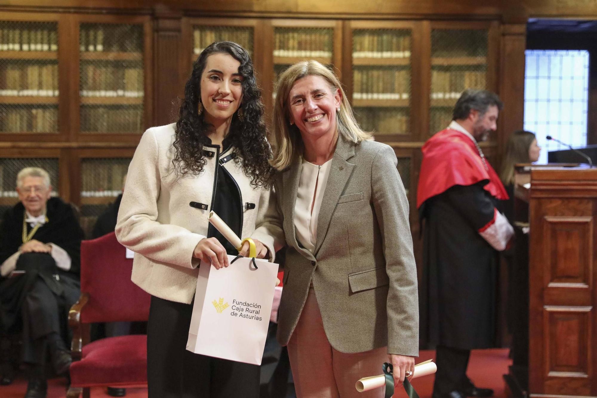 En imágenes: Así fue la entrega de premios a los mejores expedientes de la Universidad de Oviedo 2024