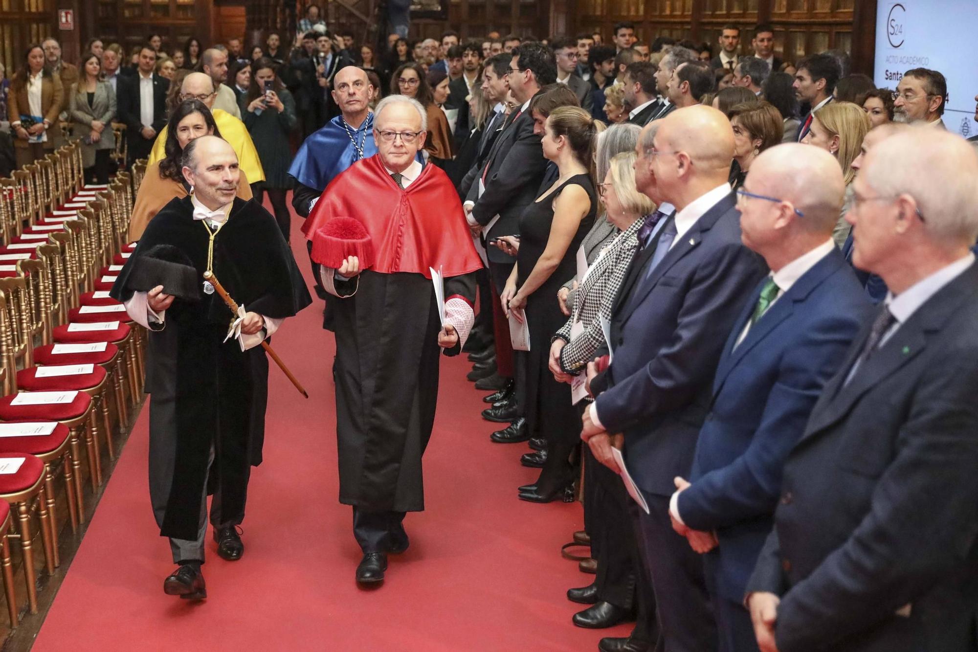 En imágenes: Así fue la entrega de premios a los mejores expedientes de la Universidad de Oviedo 2024