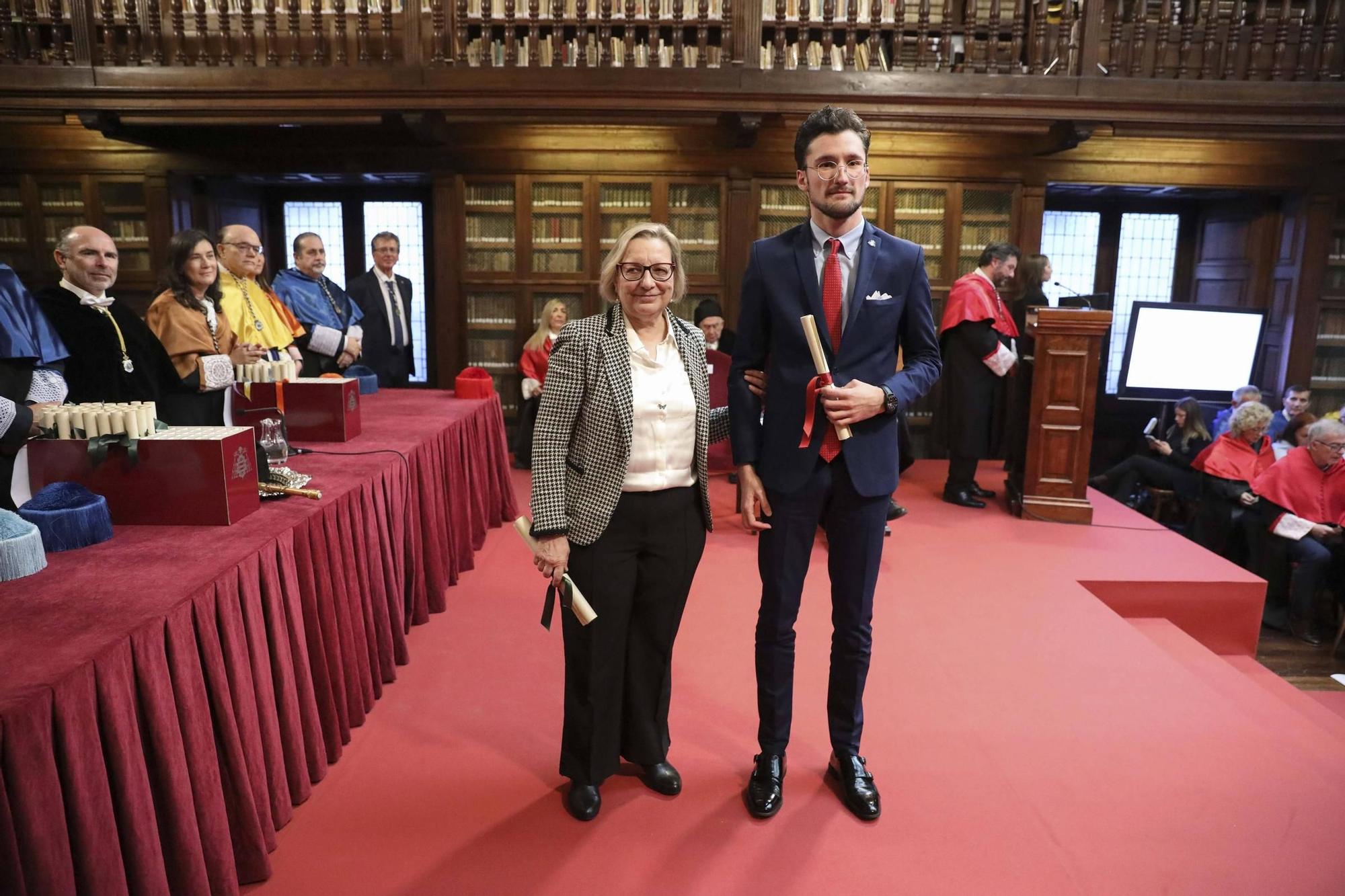 En imágenes: Así fue la entrega de premios a los mejores expedientes de la Universidad de Oviedo 2024