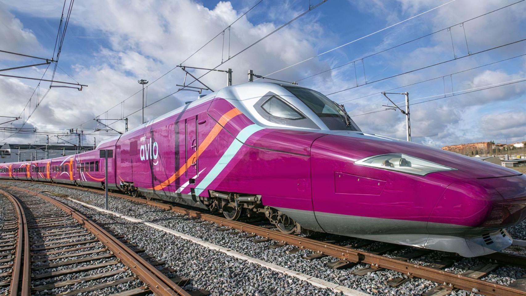 Renfe ofrecerá todos los partidos de LaLiga EA Sports 24-25 en sus trenes AVE y Avlo