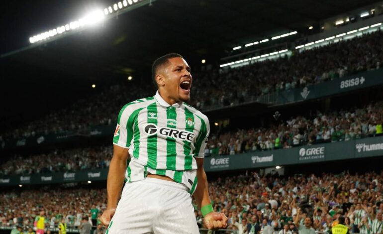 Betis: Vitor Roque: «Ni en mis mejores sueños pensaba que iba a debutar con gol en el Villamarín»