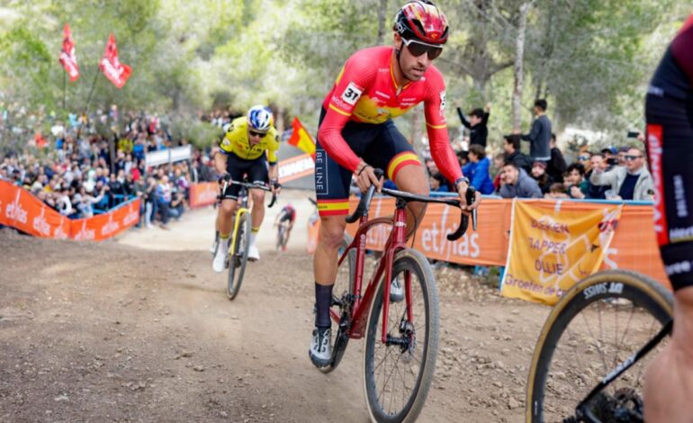 Arranca la Copa del Mundo de Ciclocross UCI con Felipe Orts en su mejor momento