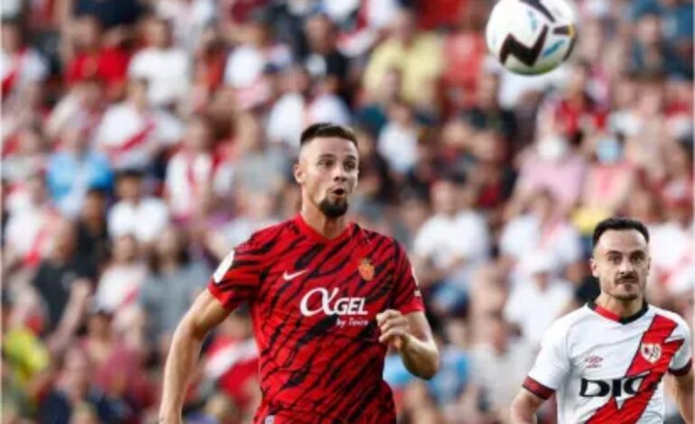 Mallorca: Valjent iguala a Jovan Stankovic como el tercer extranjero con más partidos en el Mallorca