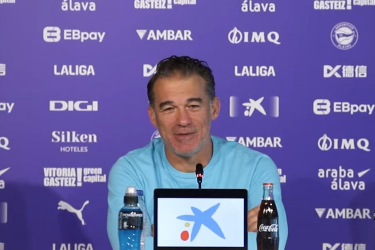 Alavés: Luis García Plaza: “Este equipo va a seguir en Primera División y va a ser conmigo de entrenador”