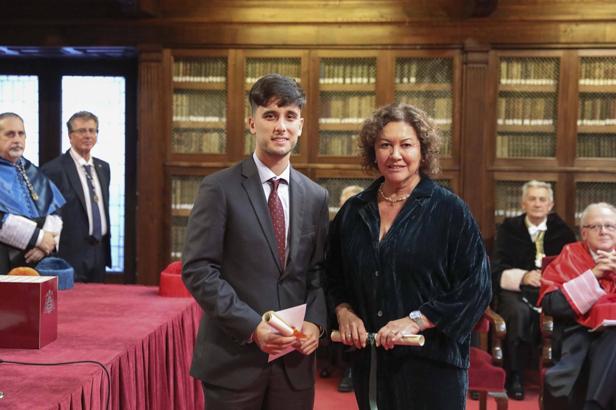 En imágenes: Así fue la entrega de premios a los mejores expedientes de la Universidad de Oviedo 2024