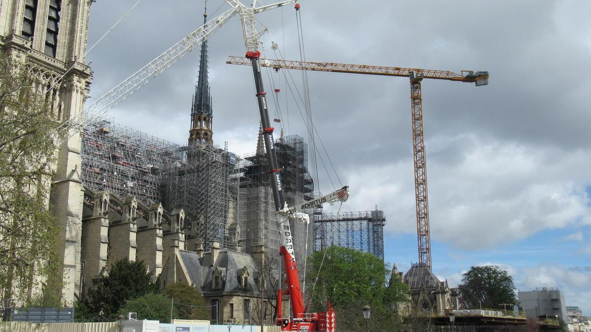 Notre-Dame abrirá sus puertas el 7 de diciembre con una misa pero sin el Papa