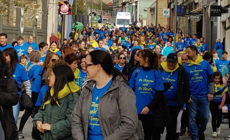 La marcha solidaria de Lena reúne a 1.500 personas y recauda 5.000 euros para los niños valencianos afectados por la dana