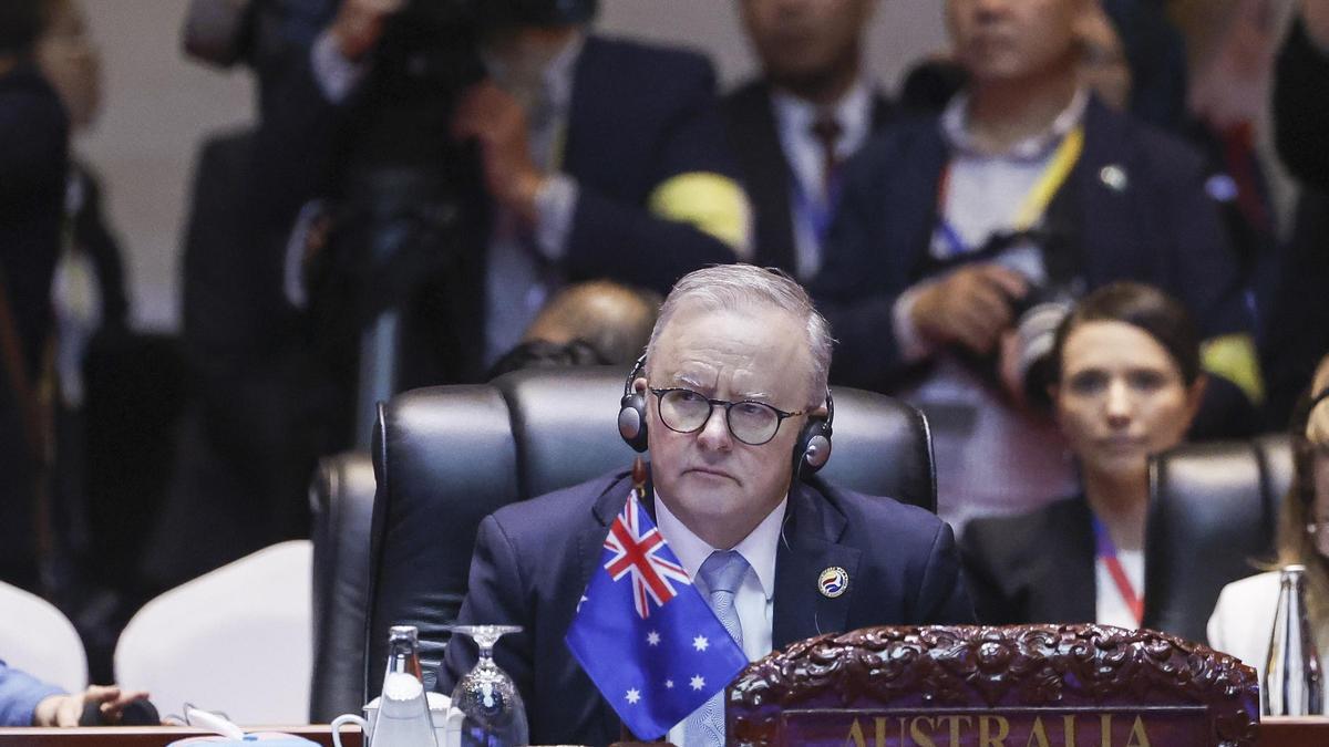 Australia aprueba pagar a otros países para que acojan a inmigrantes que no puede deportar