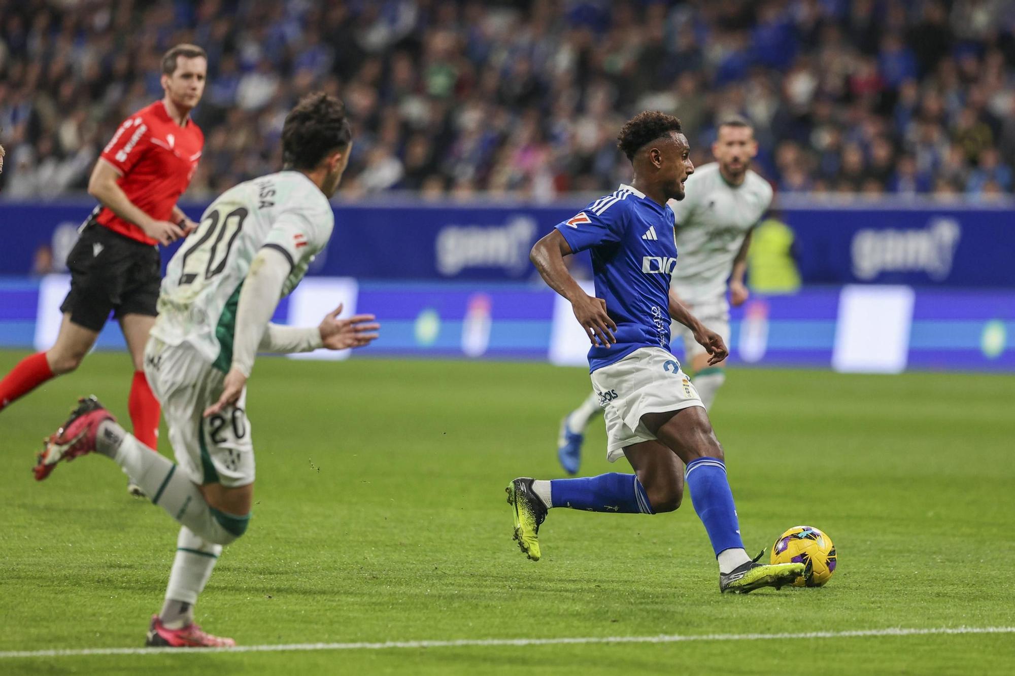 Así fue la derrota del Real Oviedo en Tartiere ante el Huesca