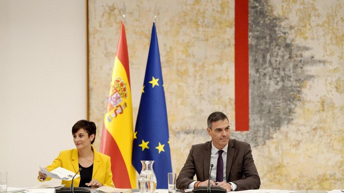 El Gobierno ha otorgado al menos medio millar de ‘golden visa’ desde que anunció su eliminación