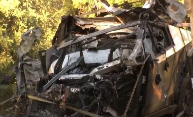 Al menos tres muertos y un herido grave en un accidente con un Cybertruck de Tesla en California