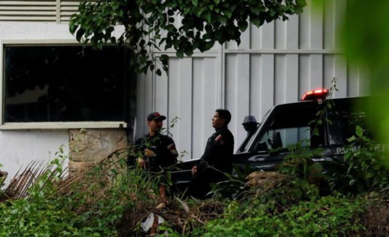 cortes de agua y luz y un asfixiante acoso policial