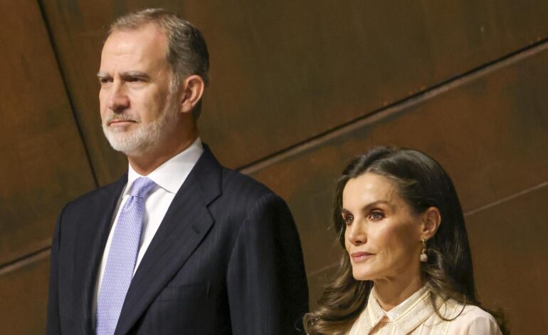 Felipe VI y Letizia presiden la ópera ‘Il Trittico’ en el homenaje en Bilbao por el centenario de la muerte de Giacomo Puccini