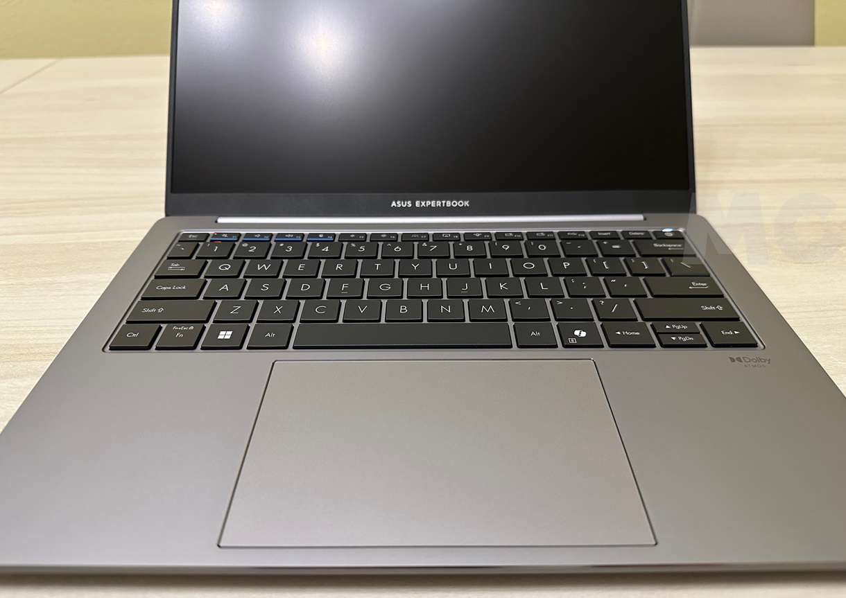 ASUS ExpertBook P5