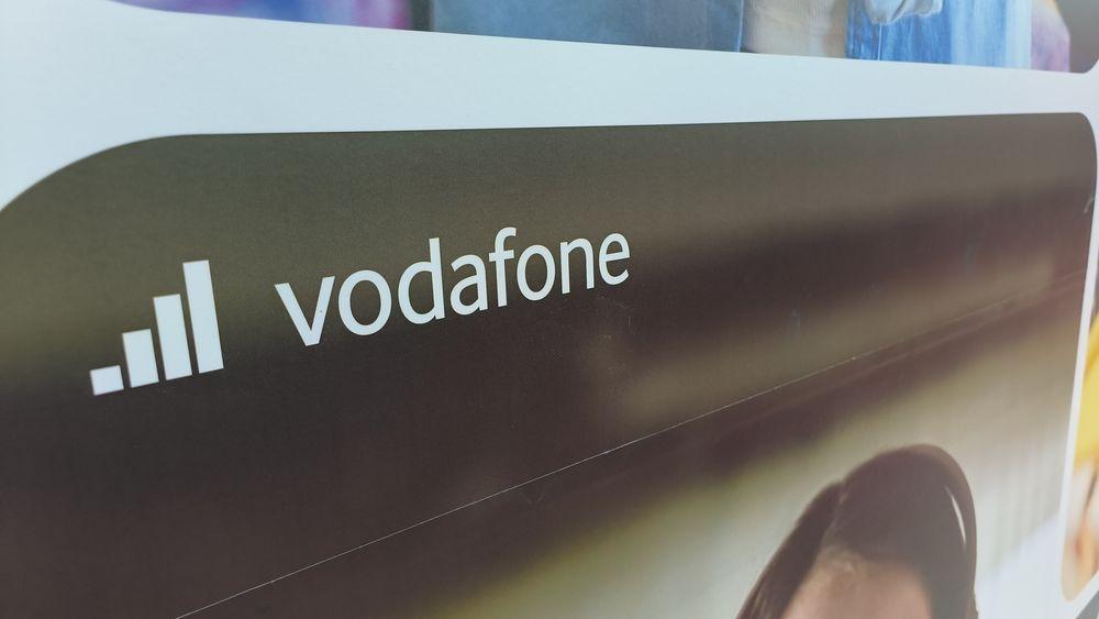 Nombre de Vodafone en cartel promocional del operador