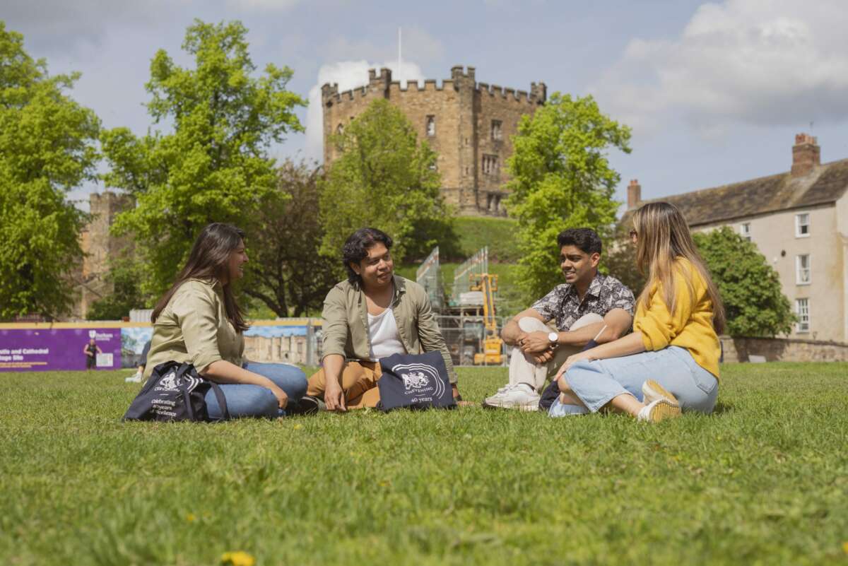 Las Becas Chevening también abren puertas a futuras colaboraciones y oportunidades profesionales.