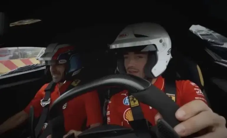 Carlos Sainz y Leclerc prueban el Ferrari F80 antes que nadie y su reacción no tiene precio