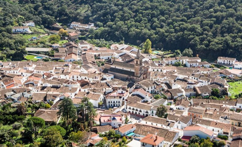 Potaje y licor de castañas, el Bosque Encantado y más pistas de la sierra de Aracena | Escapadas por España | El Viajero