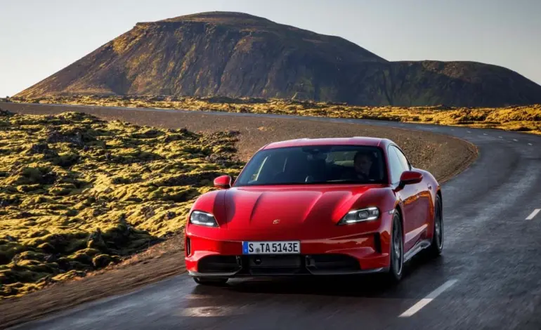 El Porsche Taycan amplía su gama con tres nuevas versiones