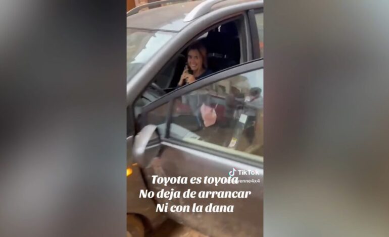 “No deja de arrancar ni con la dana”: un coche de esta famosa marca consigue sobrevivir a las inundaciones