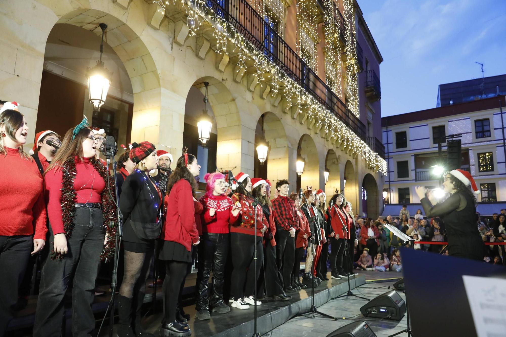 Así fue el encendido del alumbrado navideño de Gijón