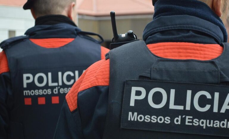 Nueve detenidos por apropiarse de 18 viviendas de personas con problemas económicos en Barcelona y Madrid