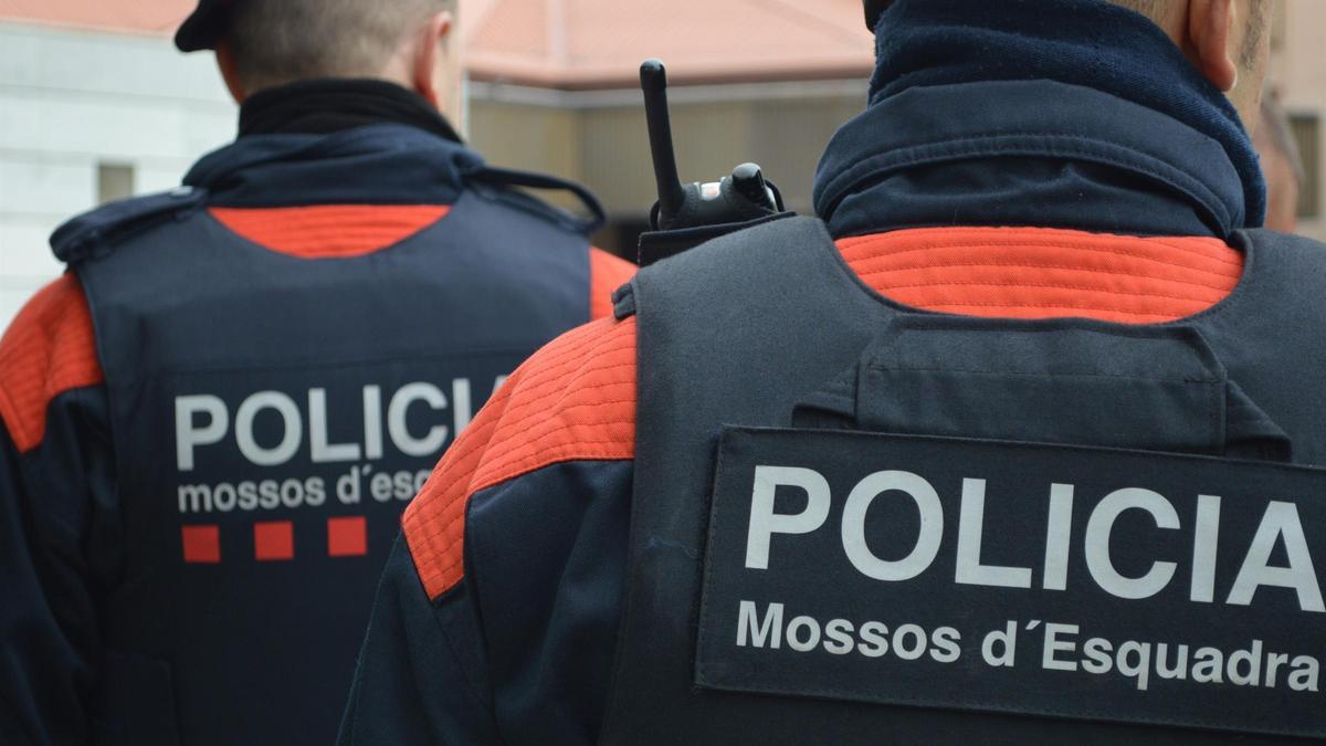 Nueve detenidos por apropiarse de 18 viviendas de personas con problemas económicos en Barcelona y Madrid