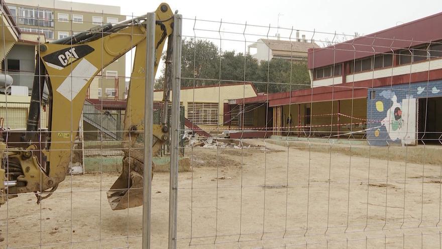 Una pala excavadora puede estar detrás del accidente en el colegio de Massanassa